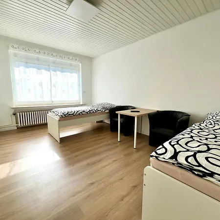 3-zimmer-wohnung Für Bis Zu 5 Personen - Nähe Flughafen *